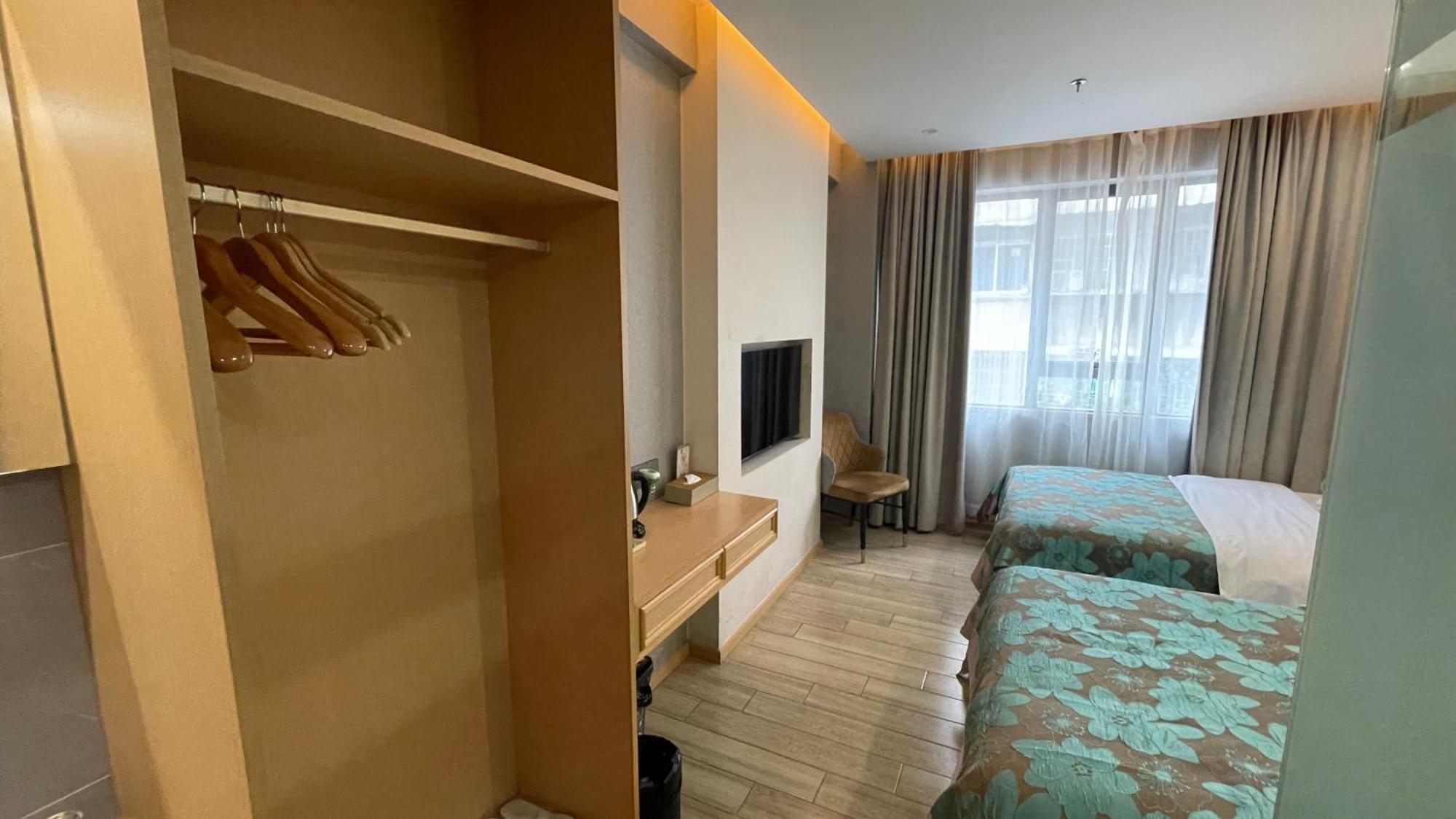 Hongxiang Hotel Cantão Exterior foto